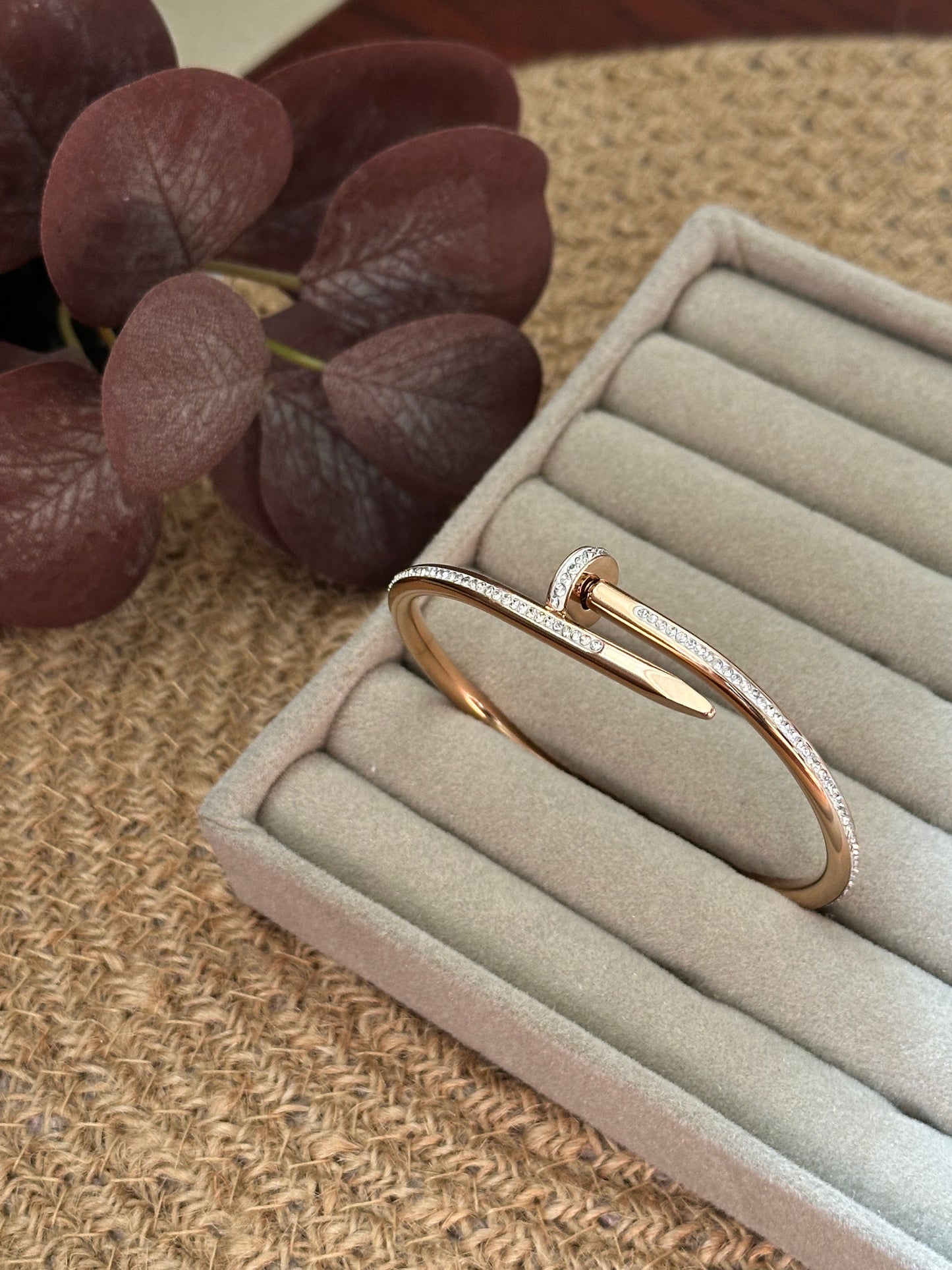 Special Nail Bangle