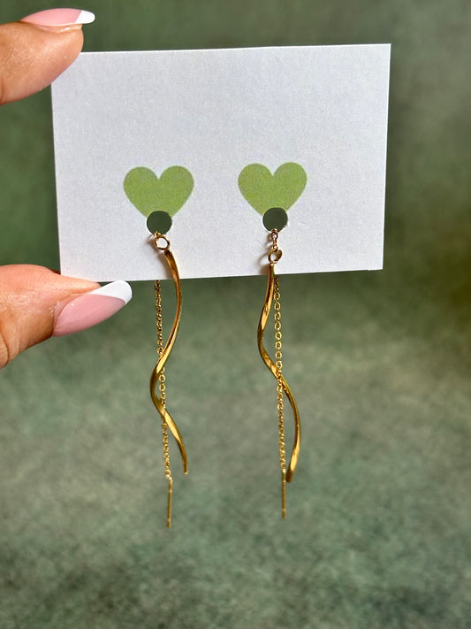 Swirl Earring