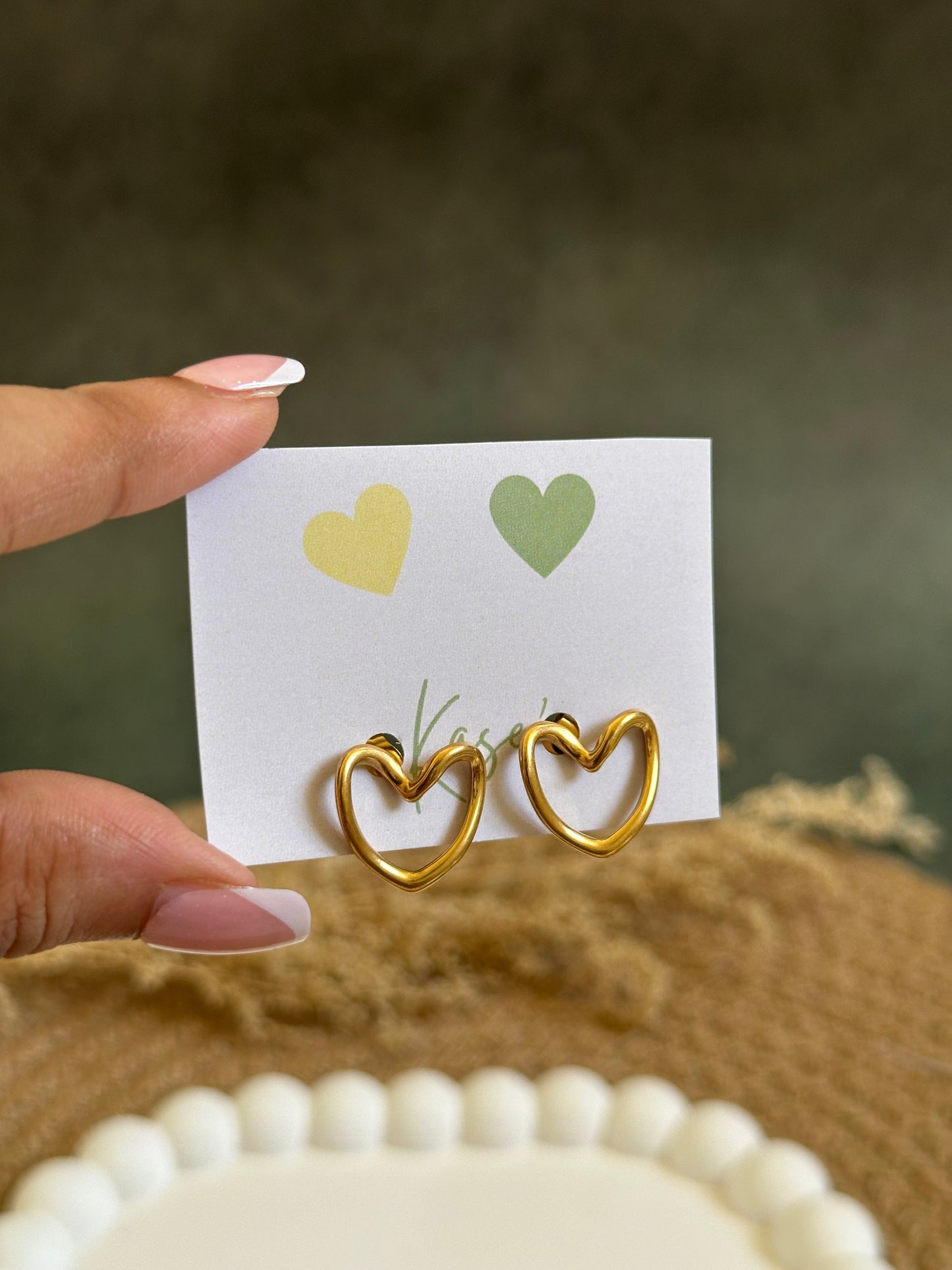 Frame Heart Stud