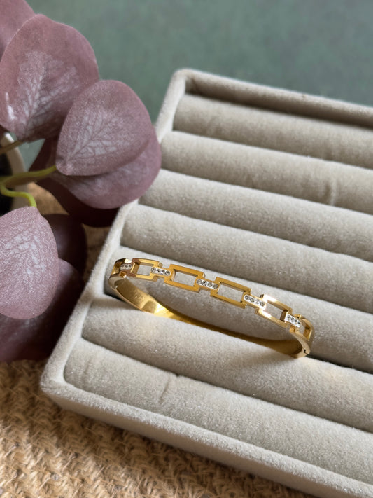 Cable Bangle